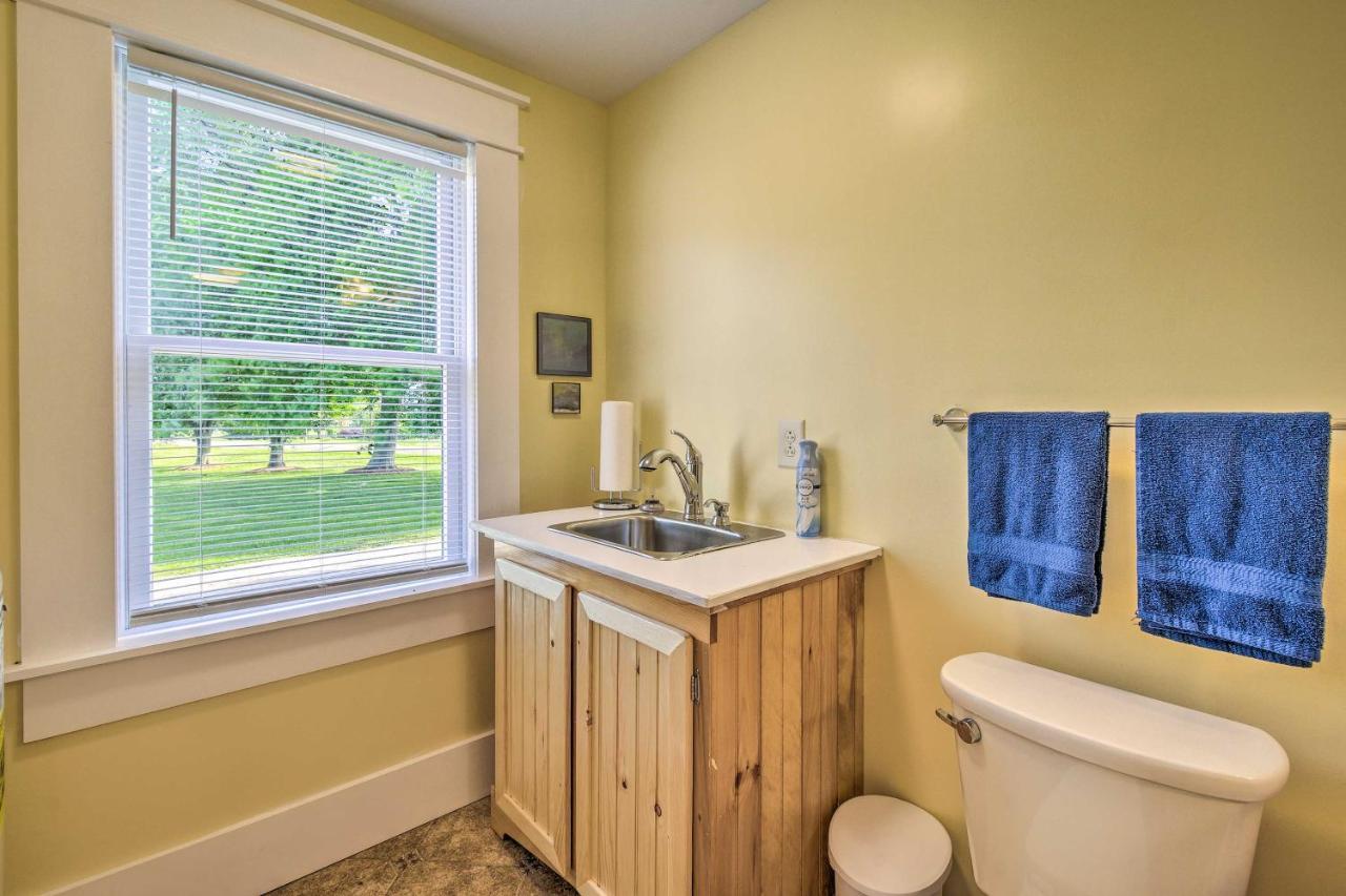 Charming Stanley Home With Yard, 7 Mi To Seneca Lake Geneva Luaran gambar